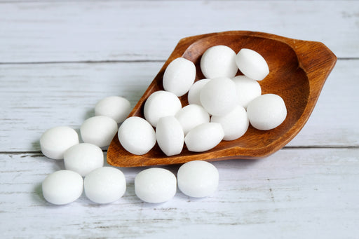 PI289/PI289: The Facts about Mothballs